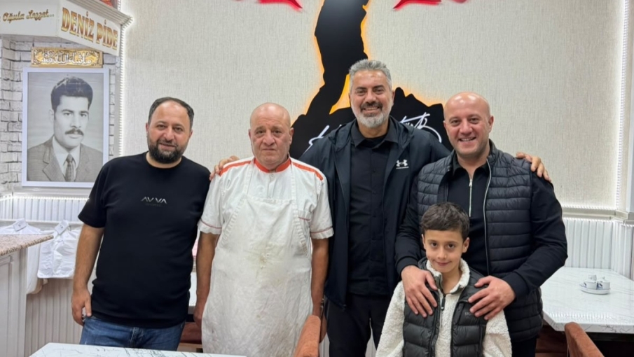 Turgay Başyayla’nın Eskişehir’deki lezzet durağı Deniz Pide oldu